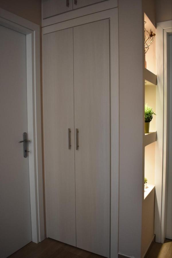 Emily Apartment -N.Kallikratia Nea Kallikrateia Eksteriør bilde